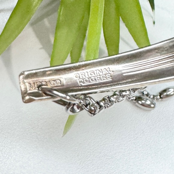 Reclaimed Vintage Original Rogers Silver Plated Ornate Flatware Bracelet - Picture 9 of 11